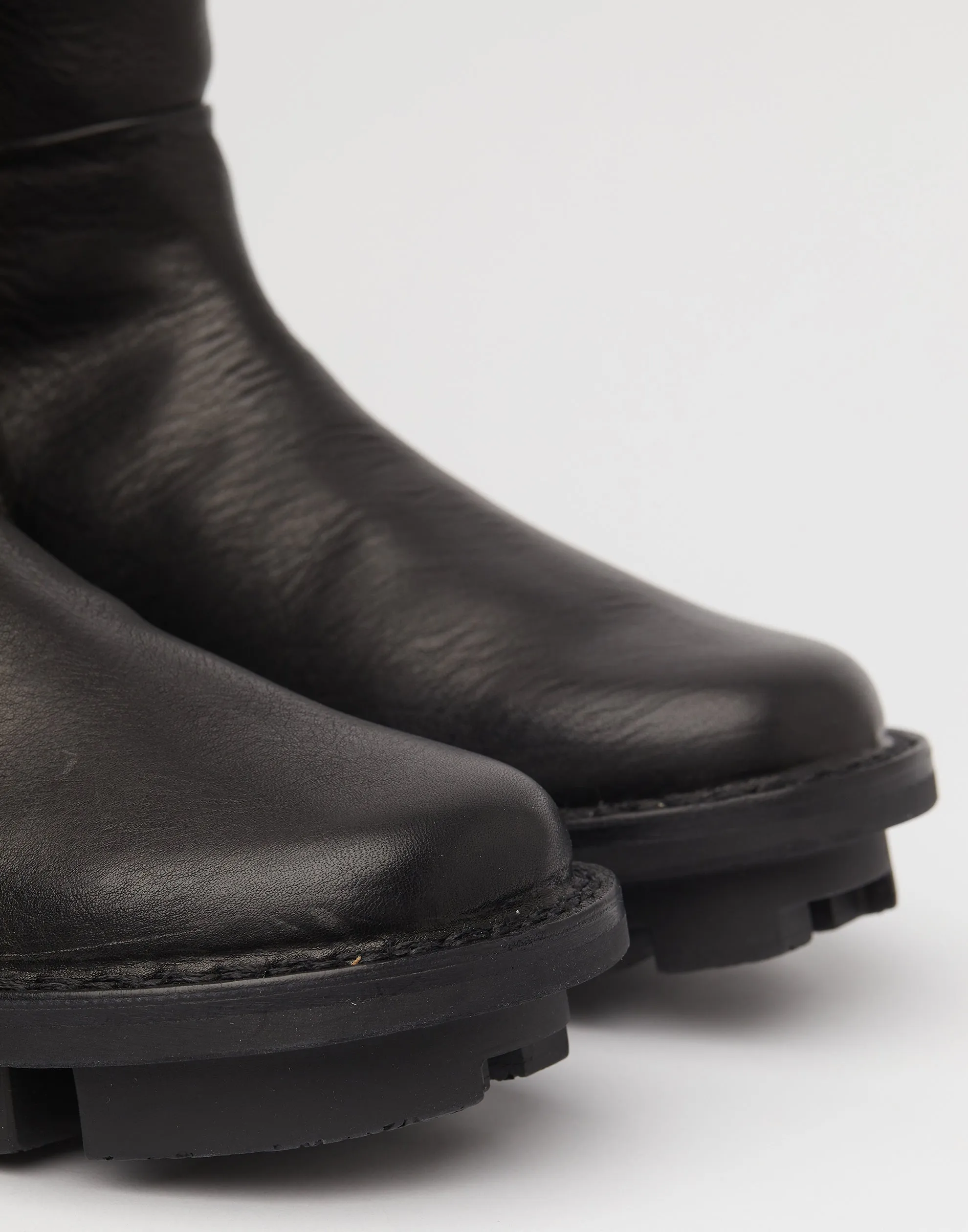 Black Leather Mid Height Sanft Boots