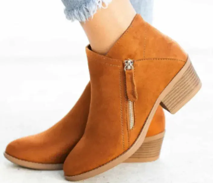 Chunky Heel Side Ankle Boots