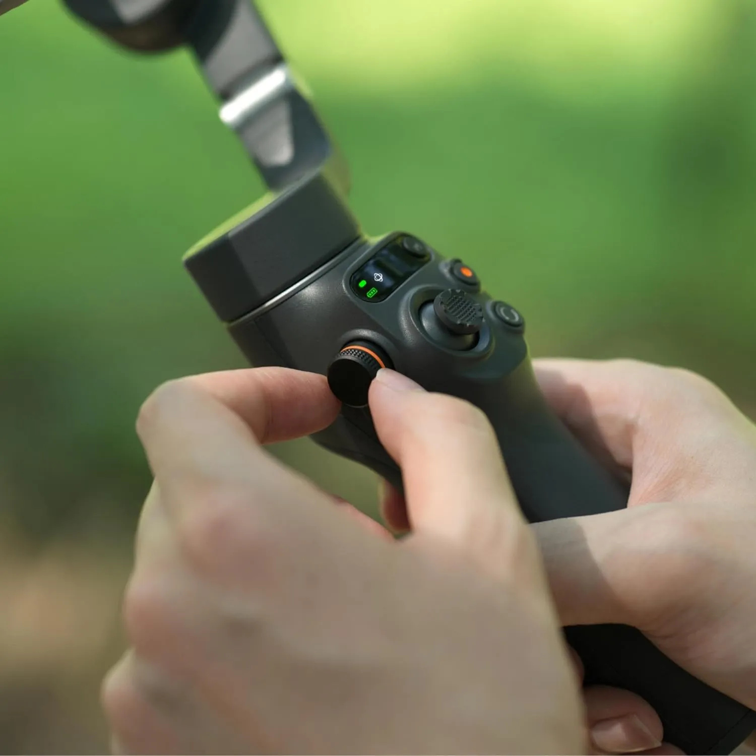 DJI Osmo Mobile 6 Gimbal Stabilizer for Smartphones, 3-Axis Phone Gimbal, Built-In Extension Rod