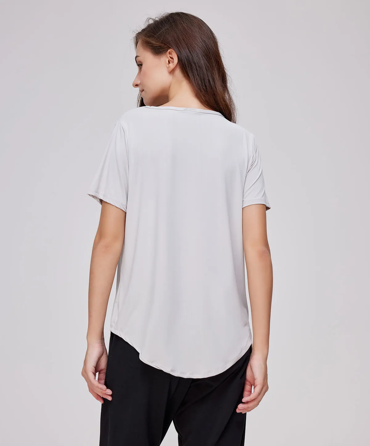 Energized Artletes Basic Cooltouch V-Neck Relaxed-Fit Tee