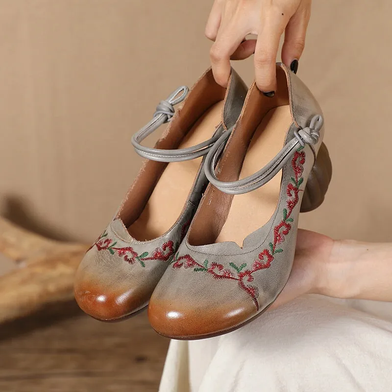 Handmade Leather Pumps Embroidery Flower Sandals With Retro Block Heel in Gray